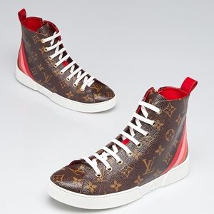 LOUIS VUITTON
Rouge Monogram Stellar Sneaker Boots